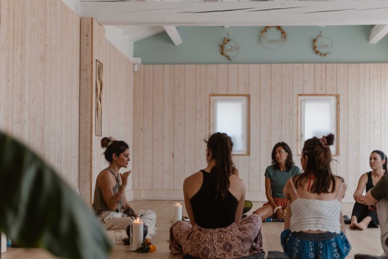 Reportage photo évènement bien-être et yoga au Festival NaMASte à Aigues-Mortes